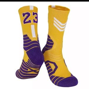 New LeBron James Lakers Cushion Calf Socks Size L (6-12)